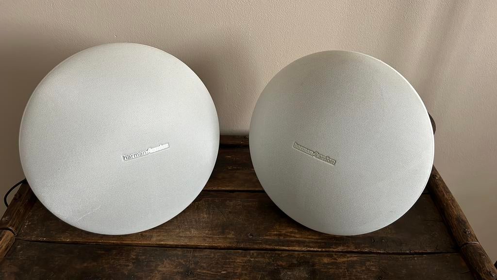 Harman / Kardon Onxy 4 Wit 2 maal, Zo goed als nieuw, 120 watt of meer, Front, Rear of Stereo speakers, Ophalen