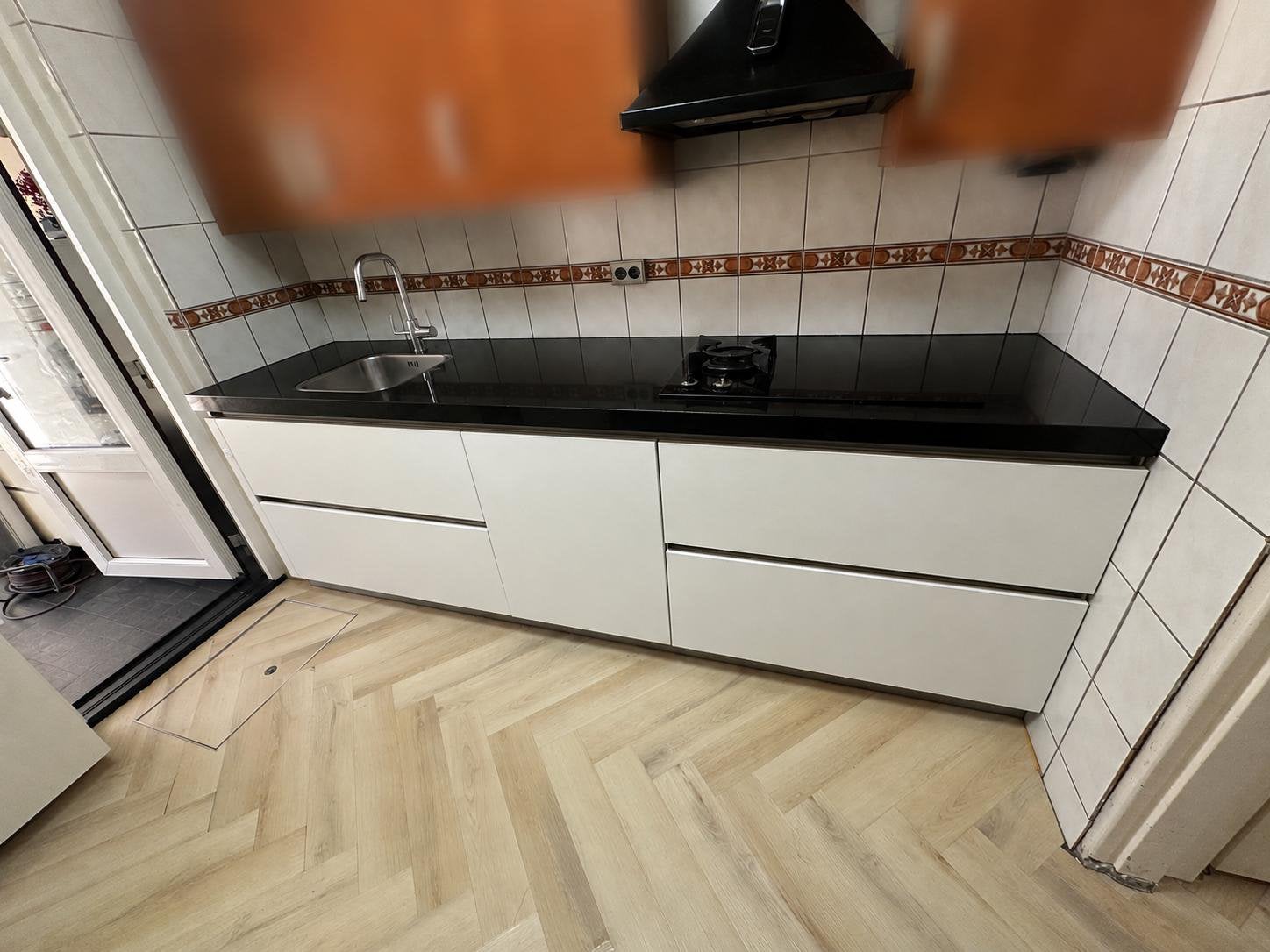 Keuken 260-270cm, Ophalen, Wit, Graniet of Steen, Enkelwandige keuken