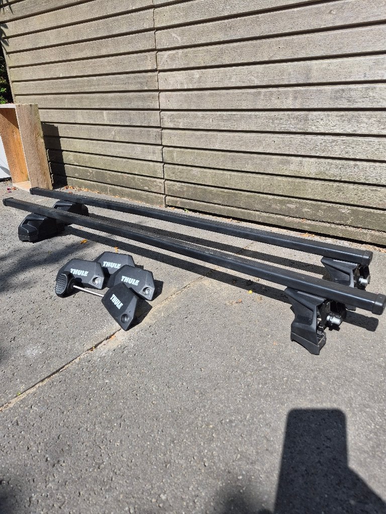 Thule squarebar dakdragers, Auto diversen, Dakdragers, Ophalen, Zo goed als nieuw