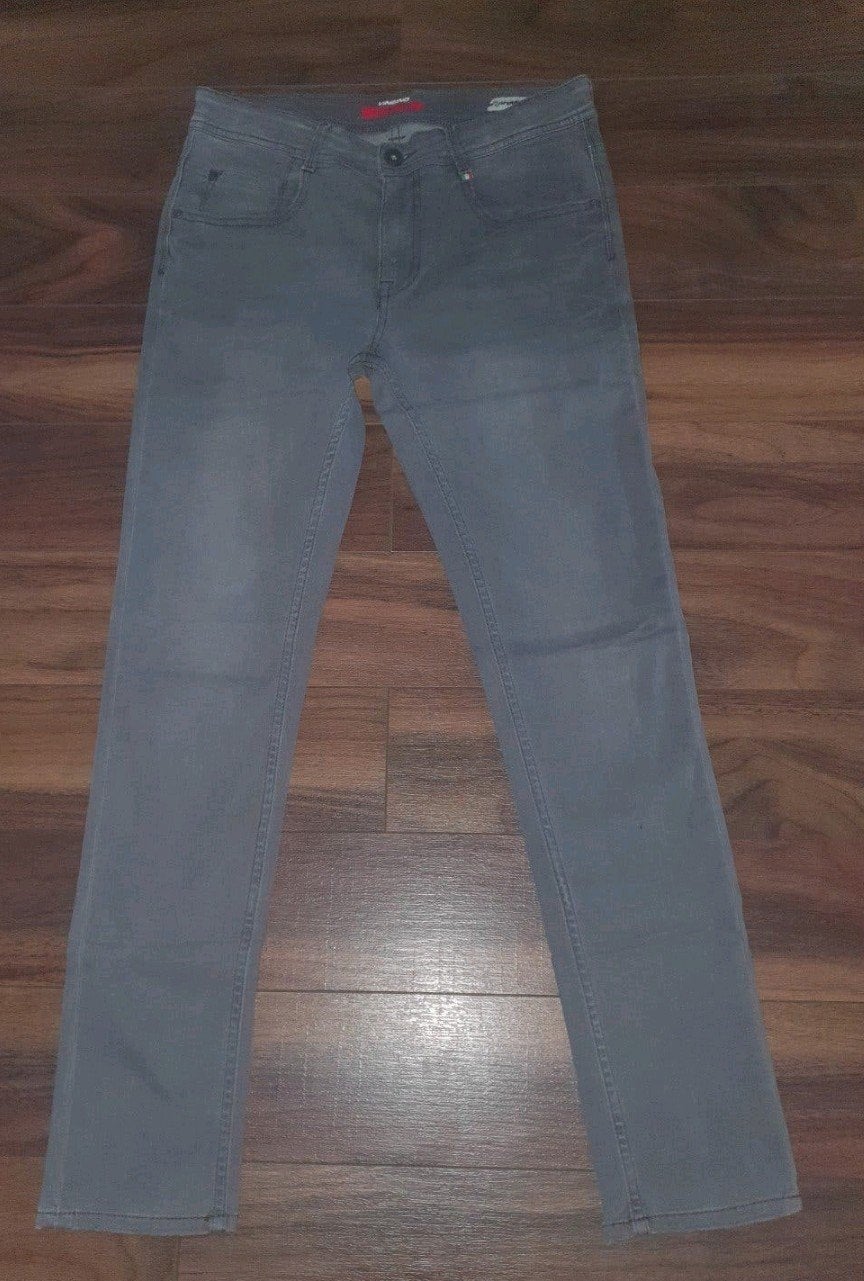 Vingino Flex Fit skinny maat 164 grijs ZGAN
Graag serieus b, Broek, Ophalen of Verzenden, Zo goed als nieuw, Vingino