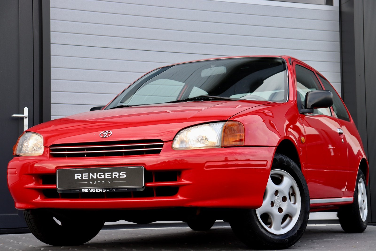 Toyota Starlet 1.3 16V | GXI Uitvoering | Nieuwe APK, Auto's, Voorwielaandrijving, 15 km/l, USB, 4 cilinders