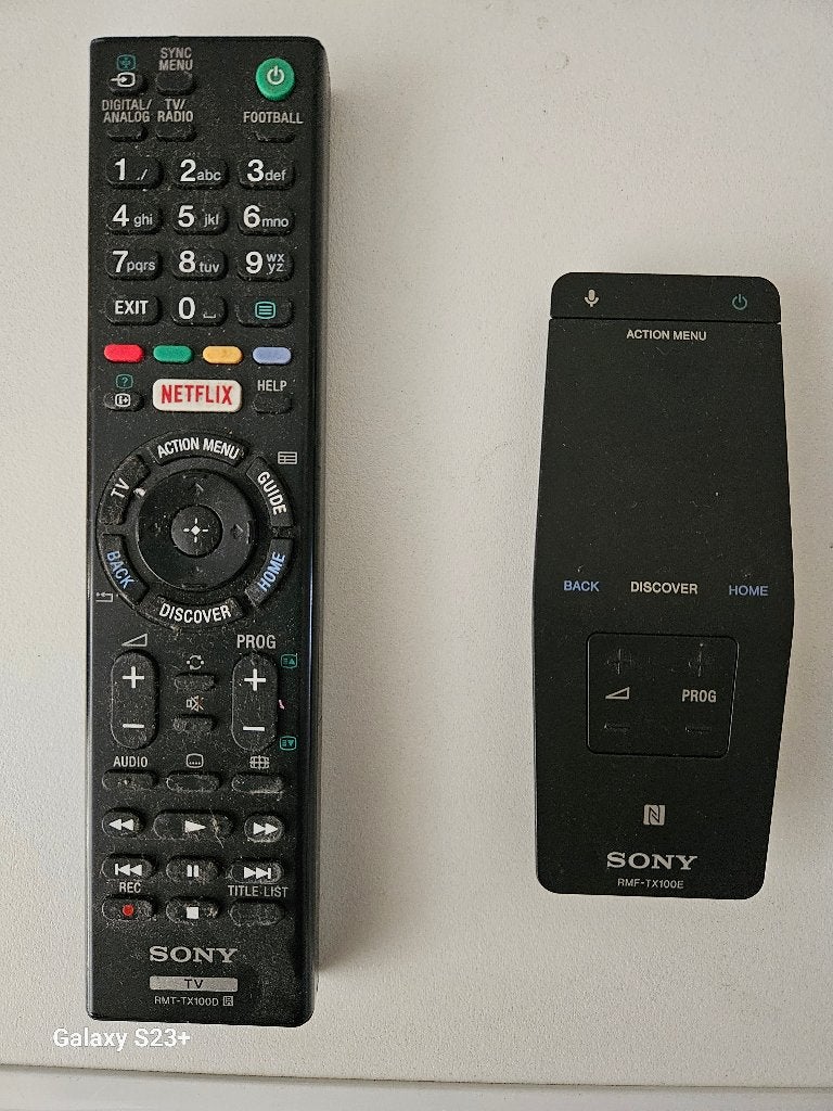 Set Sony RMT-TX100D+RMT-TX100E afstandsbedieningen, Ophalen of Verzenden, Zo goed als nieuw, Origineel, Tv