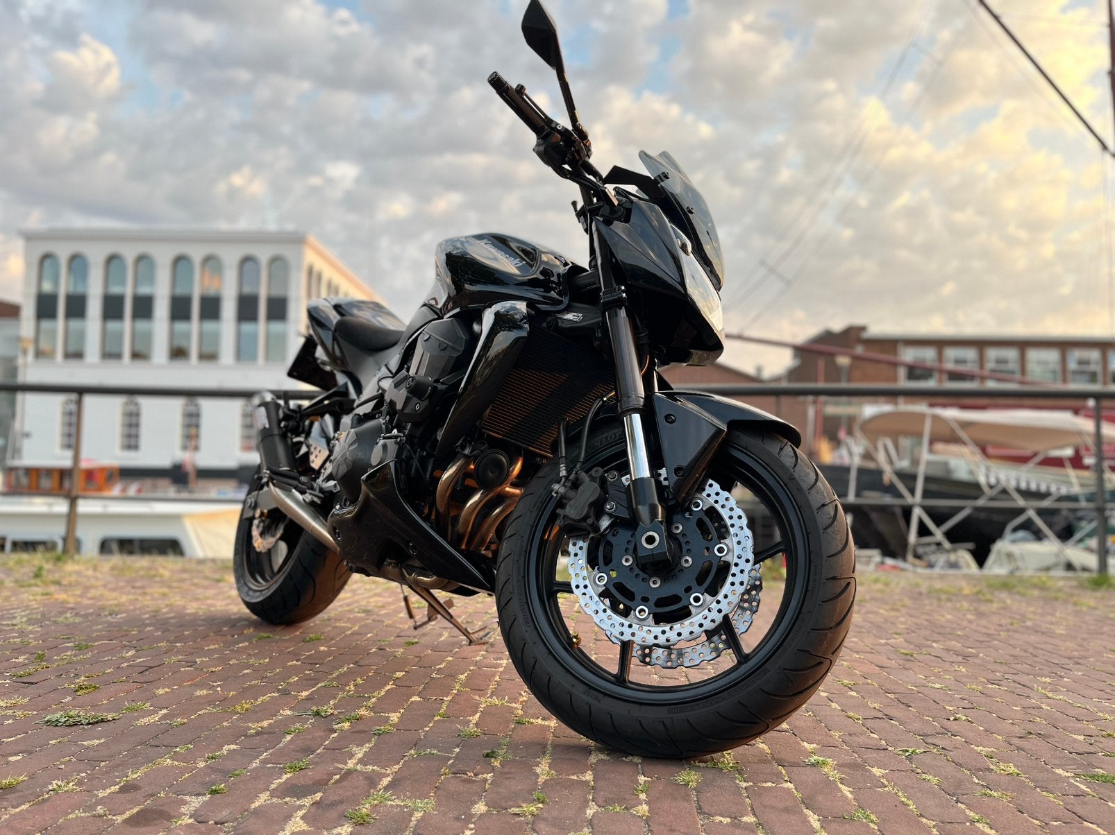 Kawasaki Z750 (2009) - 37.000 km - Zeer goed onderhouden, Motoren, Motoren | Kawasaki, 4 cilinders, Motorrijbewijs A, Gebruikt