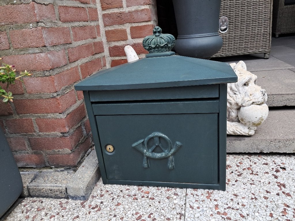 Brievenbus, Ophalen, Gebruikt, IJzer, Wandbrievenbus