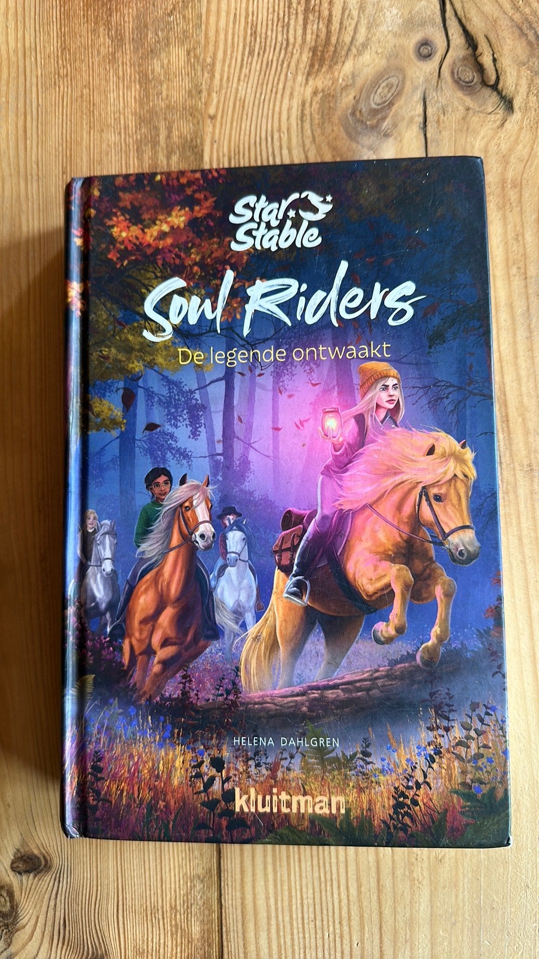 Soul Riders De legende ontwaakt, Boeken, Ophalen of Verzenden, Zo goed als nieuw