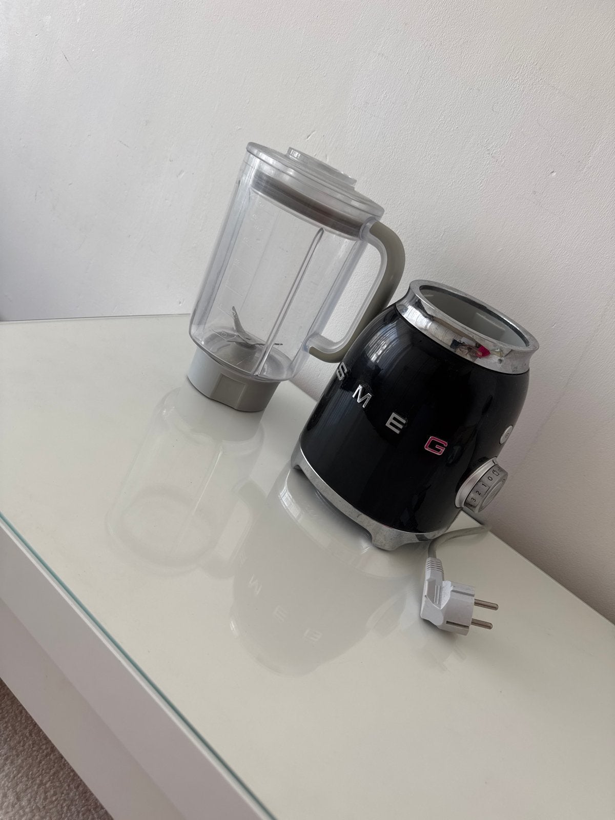 Smeg Blender - zie omschrijving, Ophalen, 1 tot 2 liter, Refurbished, 3 snelheden of meer
