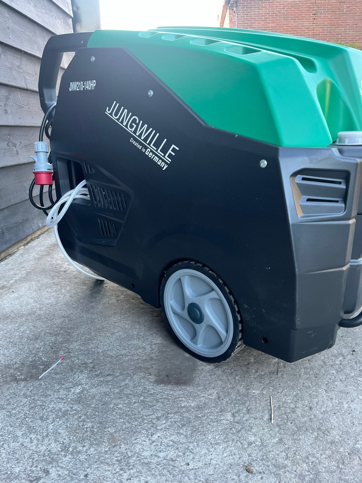 Jungwille JNW210-140HP Hogedrukreiniger - Zo goed als nieuw, Ophalen, Nieuw, Elektrisch, Met regelbare waterdruk