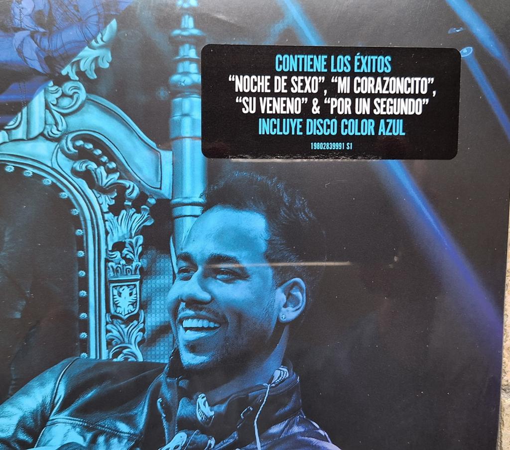 Romeo Santos - King Stays King Live Madison Square (2-LP), Bachata, Ophalen of Verzenden, 12 inch, Nieuw in verpakking