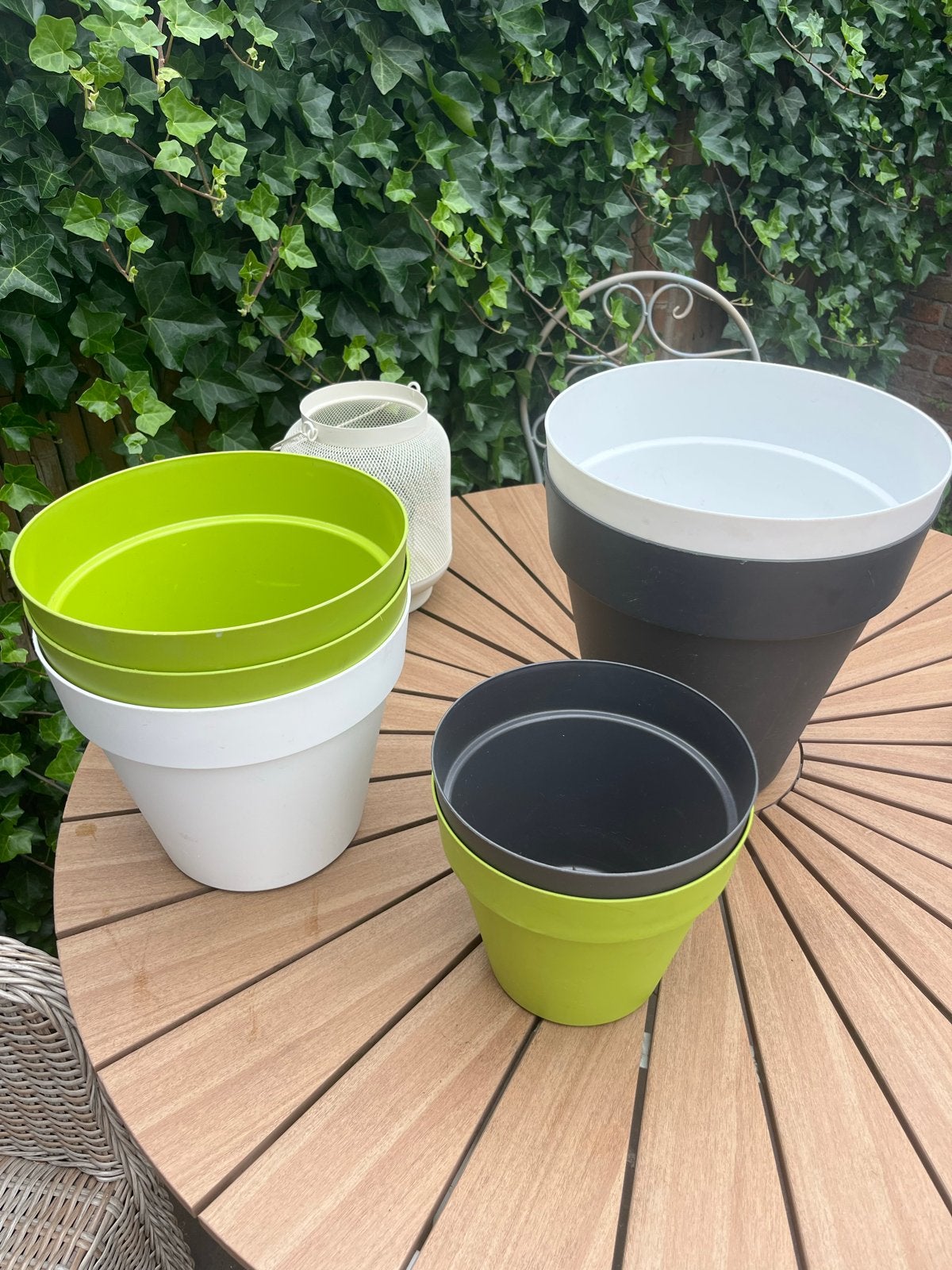 Essence Rio kunststof bloempotten buiten, Tuin en Terras, 25 tot 40 cm, Kunststof, Gebruikt, Rond