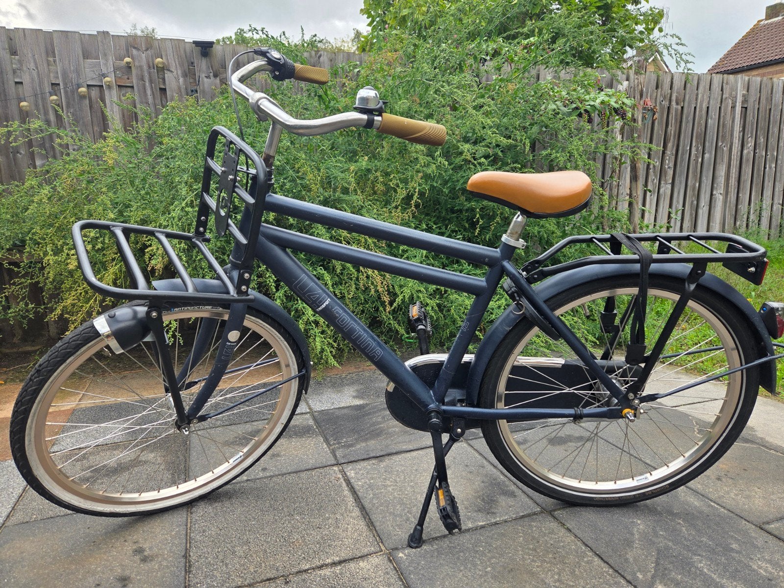 Cortina kinderfiets 24 inch met rekje, verlichting en remmen, Fietsen en Brommers, Ophalen, Gebruikt, Cortina, Terugtraprem