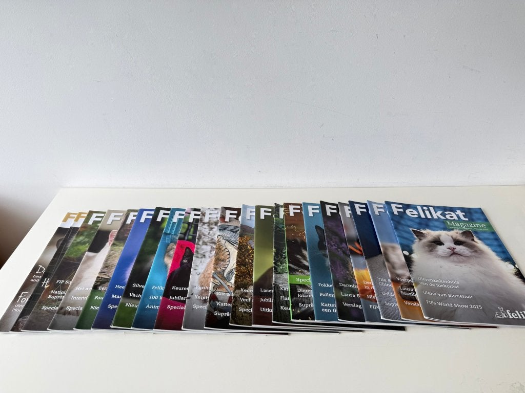 21x Tijdschrift, kwartaalblad, kattenblad Felikat 2020-2026, Ophalen of Verzenden, Gelezen, Overige typen