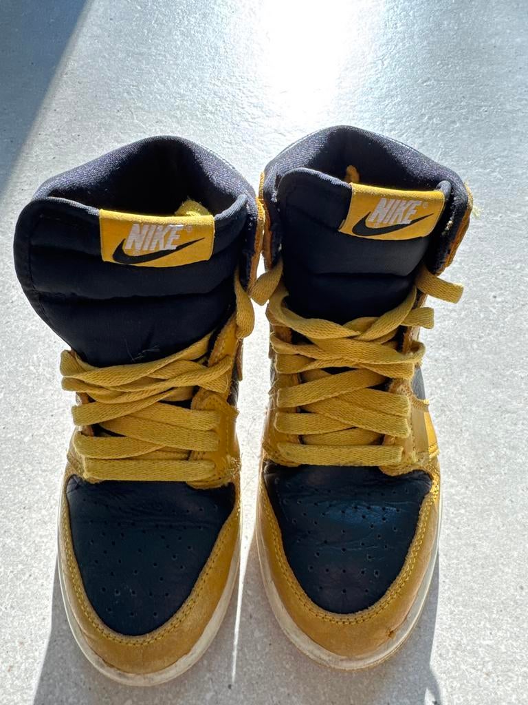 Nike Air Jordan sneakers - Maat 33, Ophalen of Verzenden, Gebruikt, Jongen of Meisje, Sportschoenen