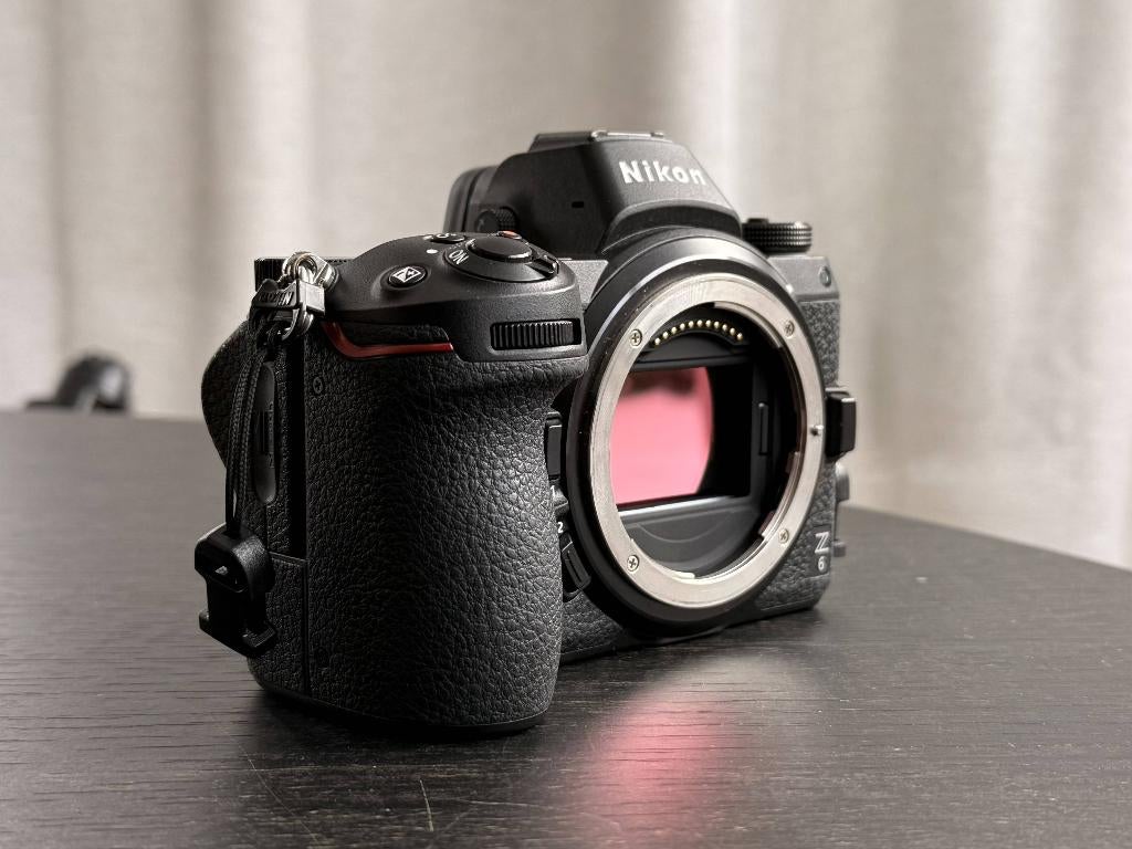 Nikon Z6 Full-Frame Camera Body + Toebehoren, Audio, Tv en Foto, Fotocamera's Digitaal, Ophalen, Gebruikt, Spiegelreflex, Nikon
