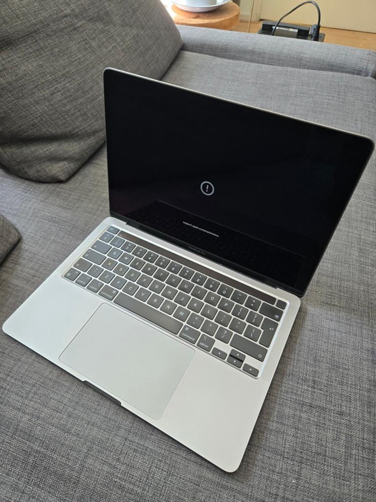 MacBook Pro M1 16GB 512GB (defect), Computers en Software, Apple Macbooks, MacBook Pro, 13 inch, 512 GB, Ophalen of Verzenden