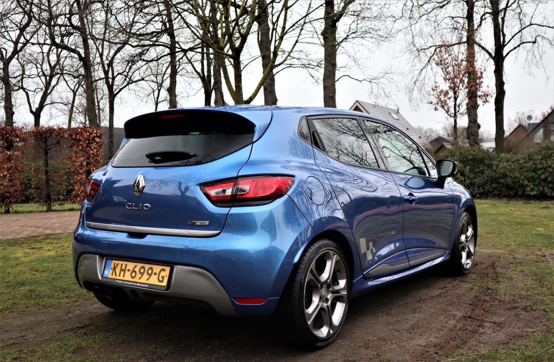 Renault Clio 1.2 GT 120PK EDC Aut. | Panorama | Sportstoelen, Euro 5, Gebruikt, Blauw, Leder en Stof