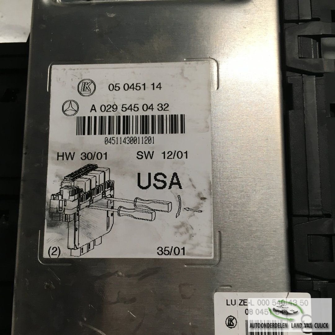 Mercedes S500 2001 25000098  SAM MOdule / Zekeringkast A 029, Auto-onderdelen, Gebruikt, -, -, Ophalen of Verzenden