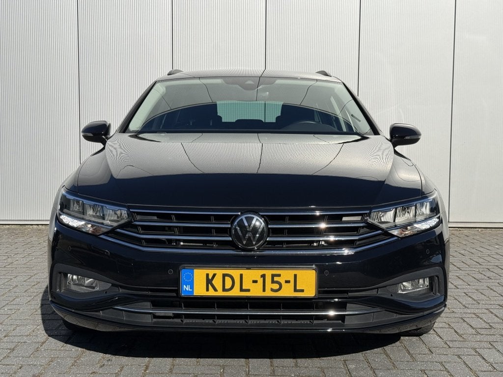 Volkswagen Passat Variant 1.5 TSI Business Carplay Automaat, 12 maanden, Euro 6, 4 cilinders, Zwart