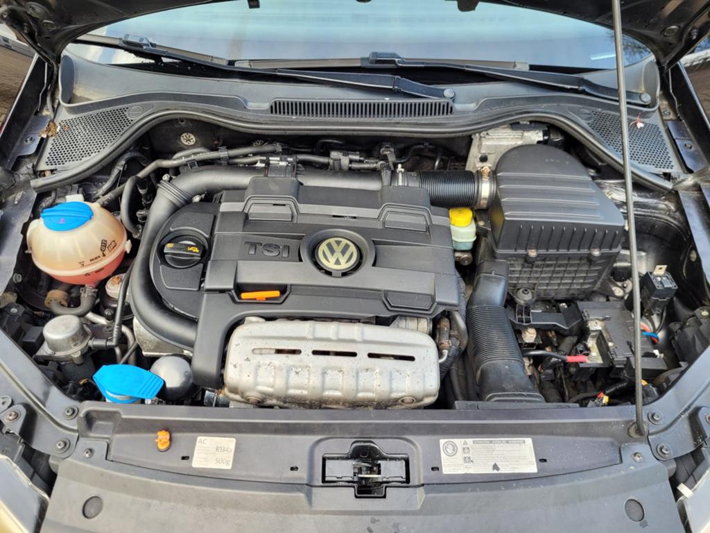 Volkswagen Polo 1.4 TSI 132KW DSG 2011 Zwart, 1169 kg, 4 cilinders, 179 pk, Zwart