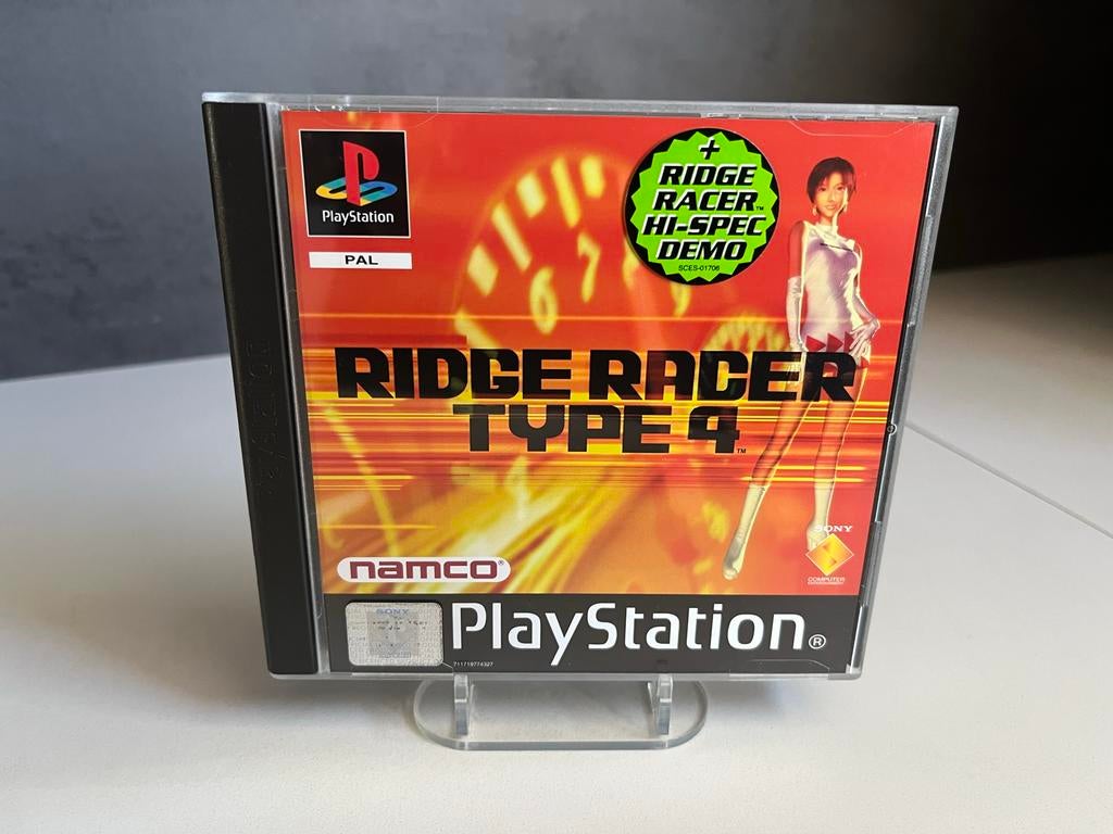 Ridge Racer Type 4 - PlayStation 1 (PS1) - Racegame, Spelcomputers en Games, Games | Sony PlayStation 1, O, U, 1 speler, Racen en Vliegen