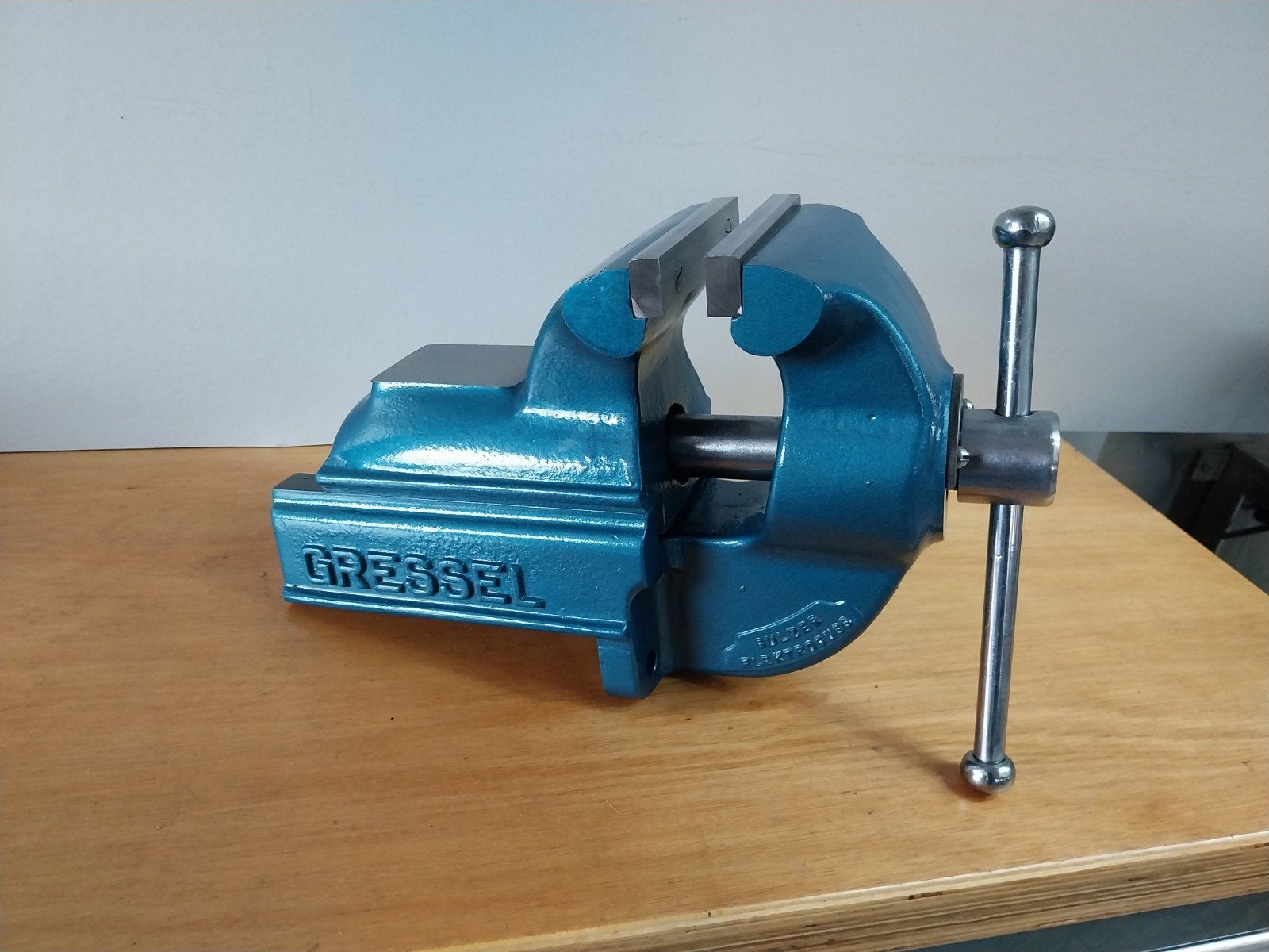 GRESSEL Bankschroef  125mm, Ophalen