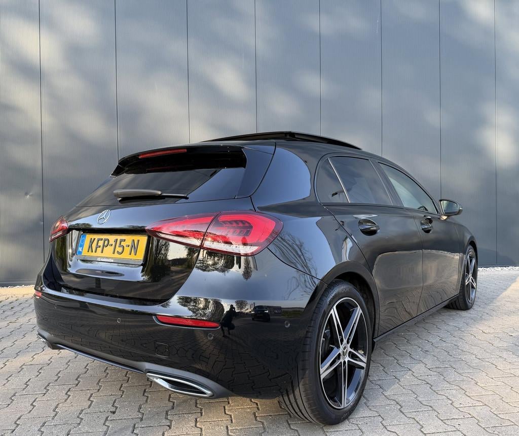 Mercedes-Benz A-klasse 200 AMG 163PK Automaat Panorama, Automatische klimaatregeling, Gebruikt, 4 cilinders, Bedrijf