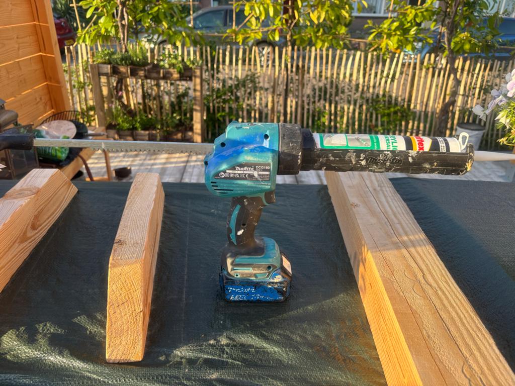 Makita DCG180 Kit en Lijm Machine met Accu, Ophalen, Gebruikt