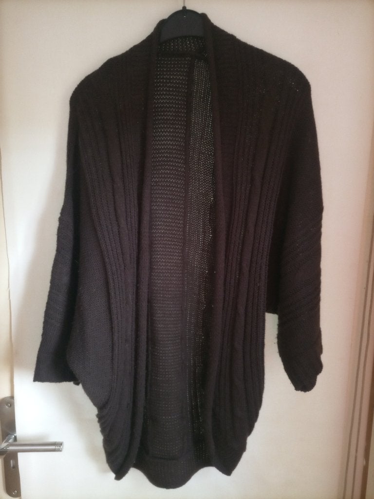 Bedjasje, vest gebreid bruin one size, Ophalen of Verzenden, Zo goed als nieuw, Maat 42/44 (L)