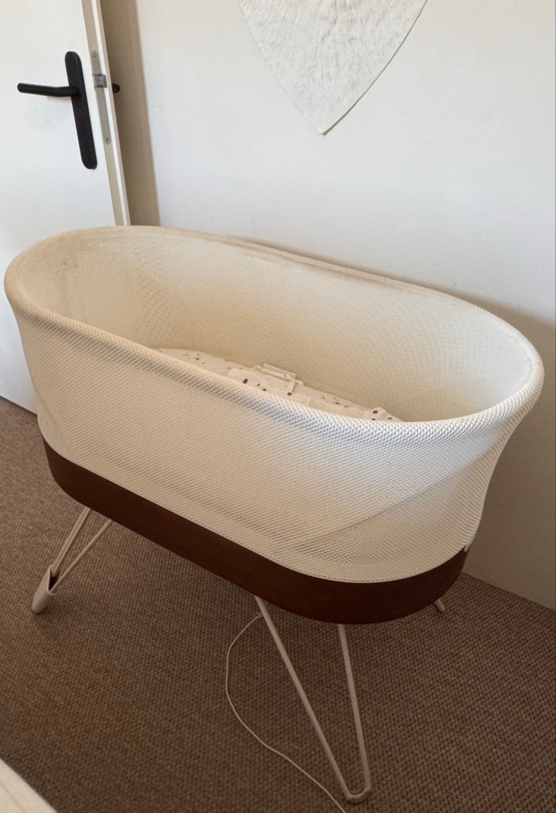 Smart Snoo Bassinet met accessoires en reflux leg lifts, Ophalen, Zo goed als nieuw, Wieg