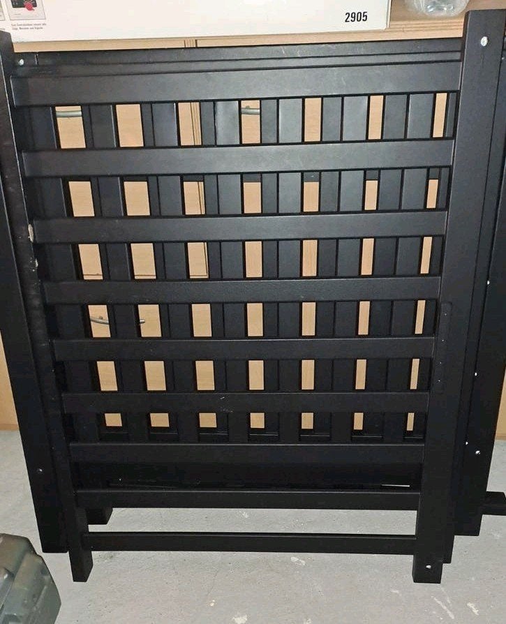 Zwarte babybox Timo met matras, Kinderen en Baby's, Boxen, Ophalen, Gebruikt, Rechthoekig