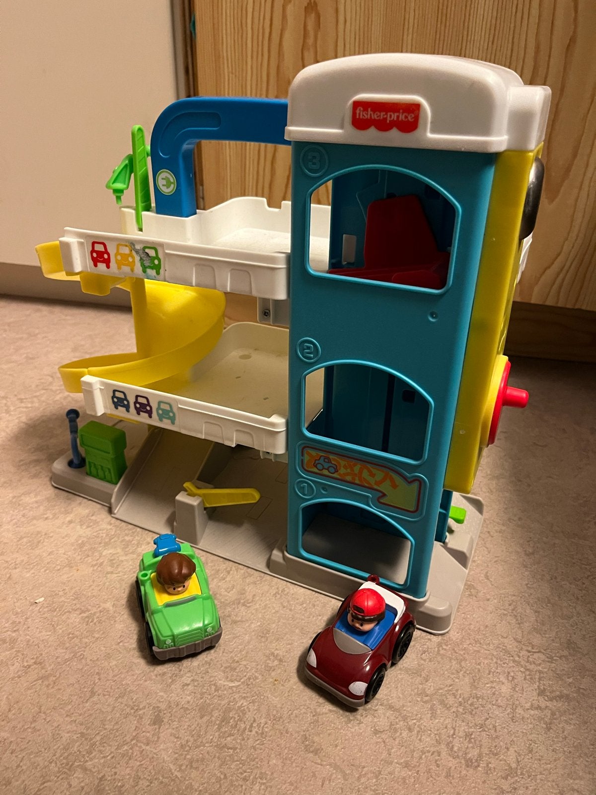 Fisher-Price Little People Garage met 2 auto's, Ophalen of Verzenden, Gebruikt, Speelset