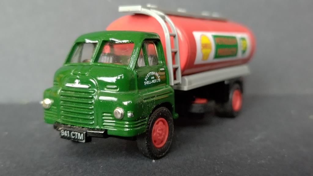 Big Bedford Castrol Tanker 1:64 Lledo Vanguards Pol, Verzenden, ., Nieuw, Bus of Vrachtwagen