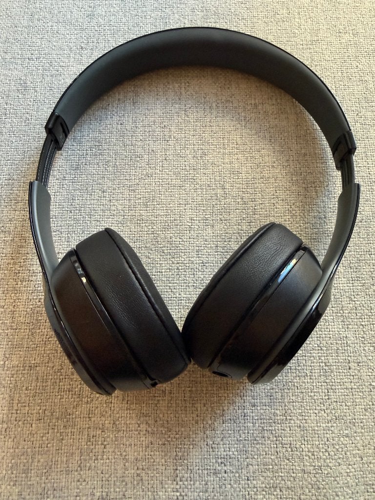 Beats Solo2 Wireless On-Ear Headphones, Gebruikt, Beats, On-ear, Ophalen of Verzenden