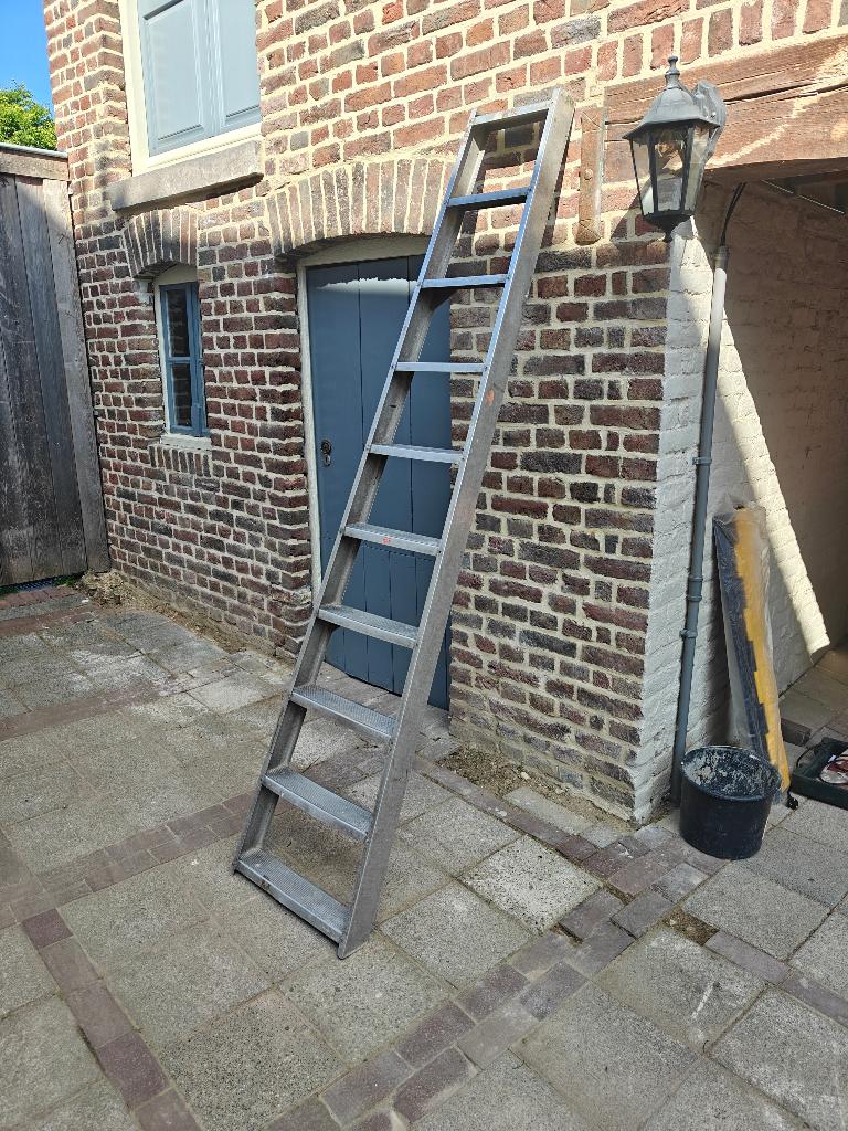 Wienese aluminium ladder, Ophalen, Gebruikt, Ladder, 2 tot 4 meter