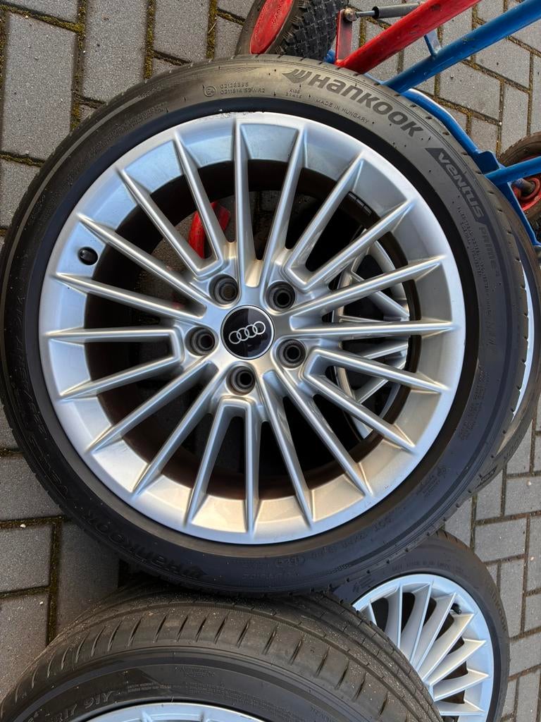 Audi a3 8v 17 inch 225/45/17, Auto-onderdelen, Banden en Velgen, Ophalen, Gebruikt, Velg(en), 17 inch