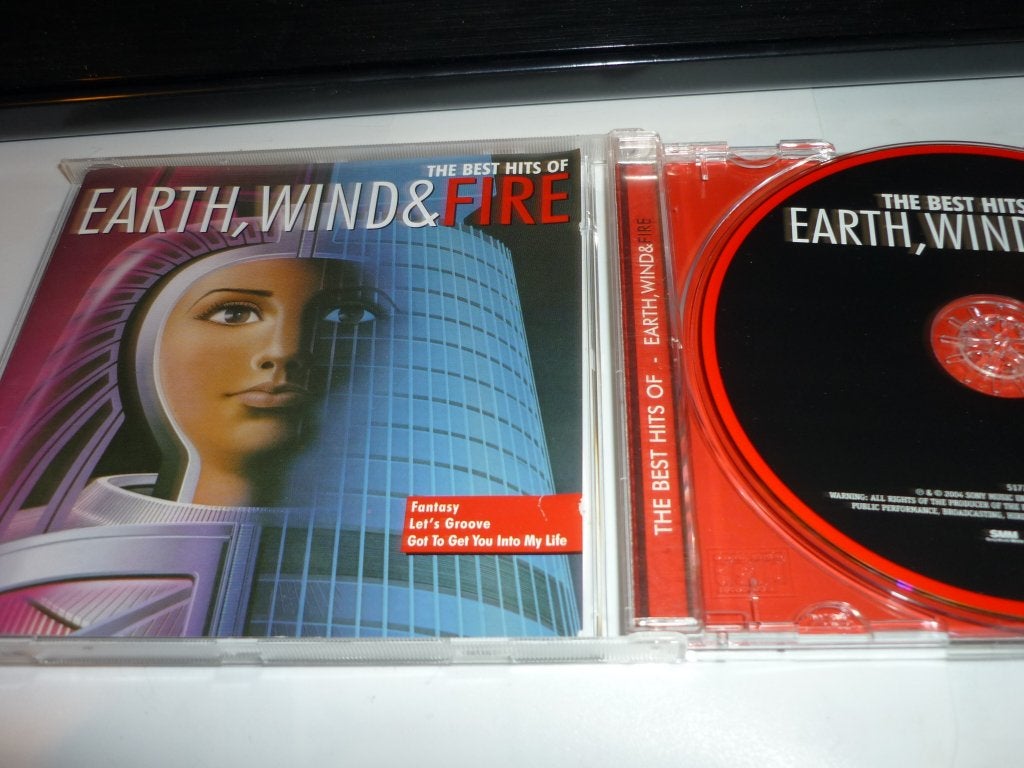 Earth, Wind & Fire - The Best Hits Of (CD) - Goede staat, Gebruikt, Verzenden, Overige genres, Verzamelalbum