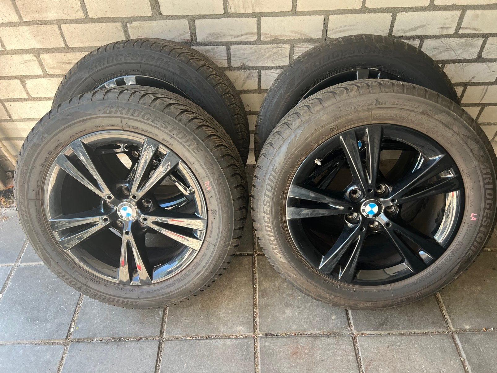 Tekoop Z G A N origineel 17inch BMW X1 F48 velgen +banden, Ophalen, 17 inch, Winterbanden, 225 mm