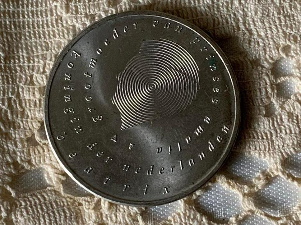 Zilveren 10 euro munt geboorte prinses amalia 2004, Postzegels en Munten, Munten | Nederland, Ophalen of Verzenden, Koningin Beatrix
