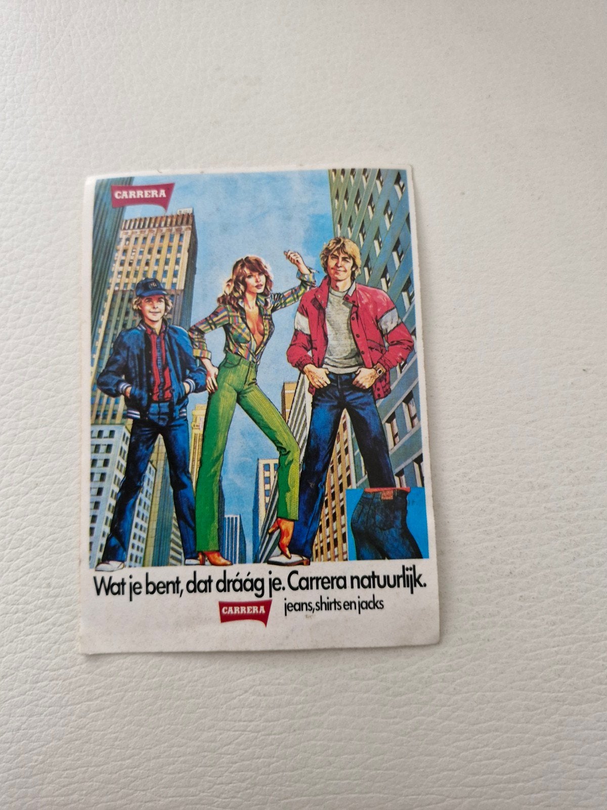 12114 Vintage Carrera Jeans Sticker - 'Wat je bent, dat draa, Verzamelen, Ophalen of Verzenden, Zo goed als nieuw, Merk