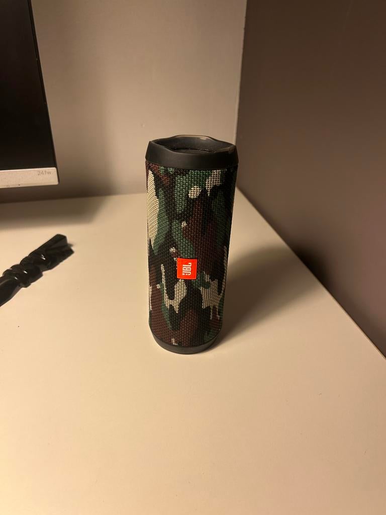 JBL Flip 4 - Camouflage - Draagbare Bluetooth Speaker, Gebruikt, JBL, Overige typen, Ophalen of Verzenden