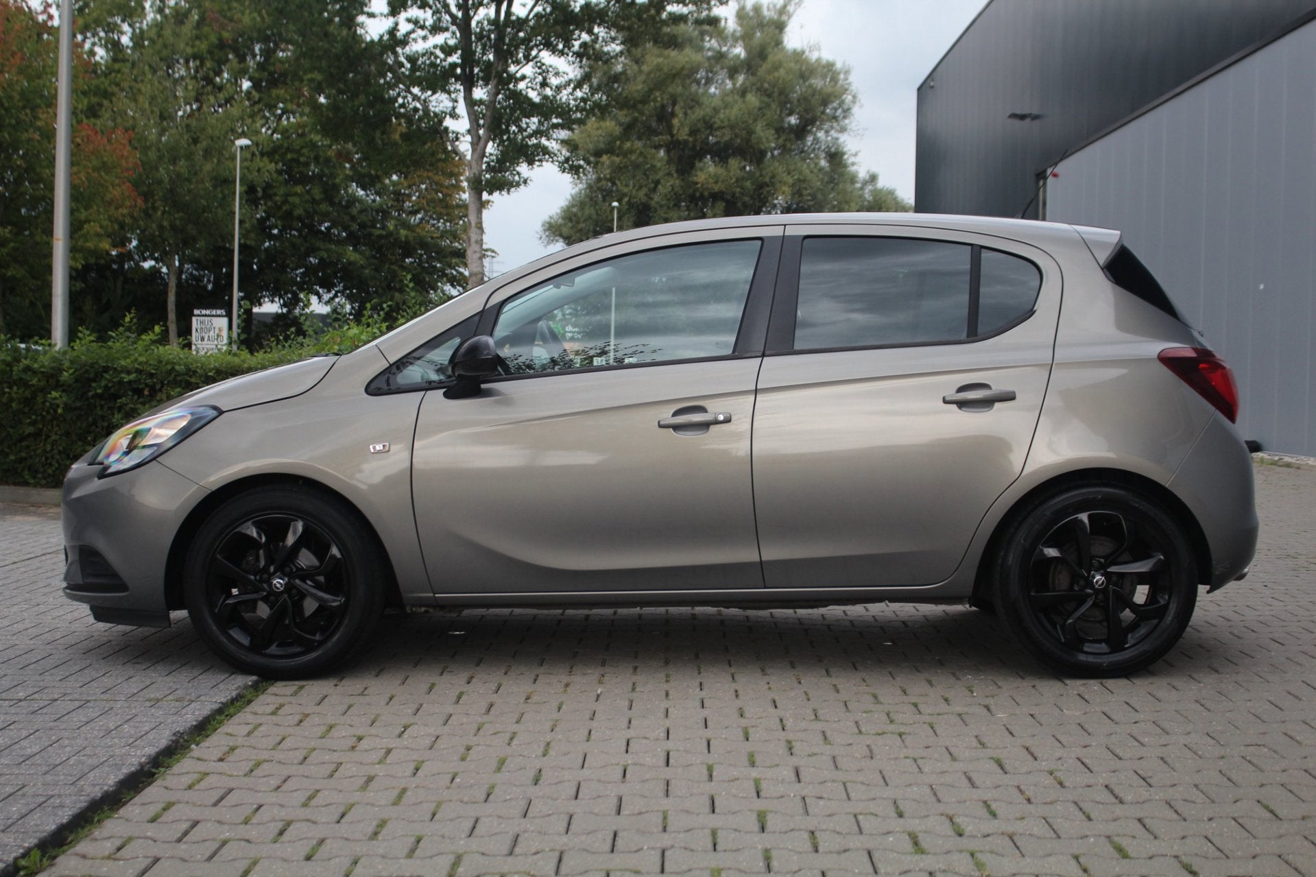 Opel Corsa 1.4 Color Edition | 5 Deurs | Trekhaak | Airco |, Auto's, Voorwielaandrijving, Gebruikt, 4 cilinders, Bruin