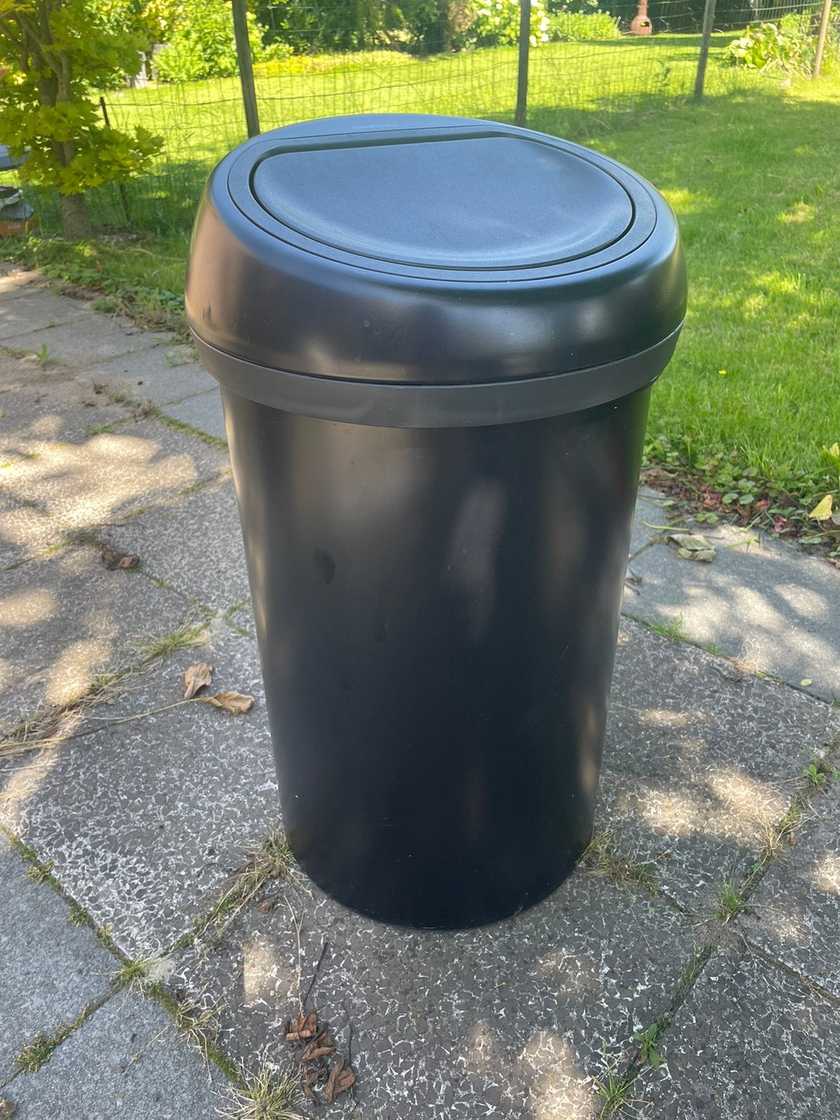 Brabantia Touch Bin 60L Matt Black, Ophalen, 50 tot 75 cm, 40 liter of meer, Zo goed als nieuw