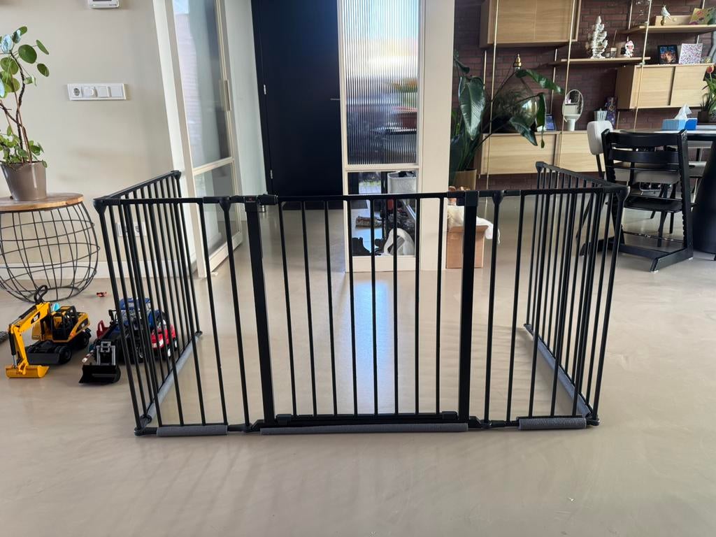 Babydan traphek(haardhek) XL zwart, Ophalen, Aluminium, Oprolhekje, Zo goed als nieuw
