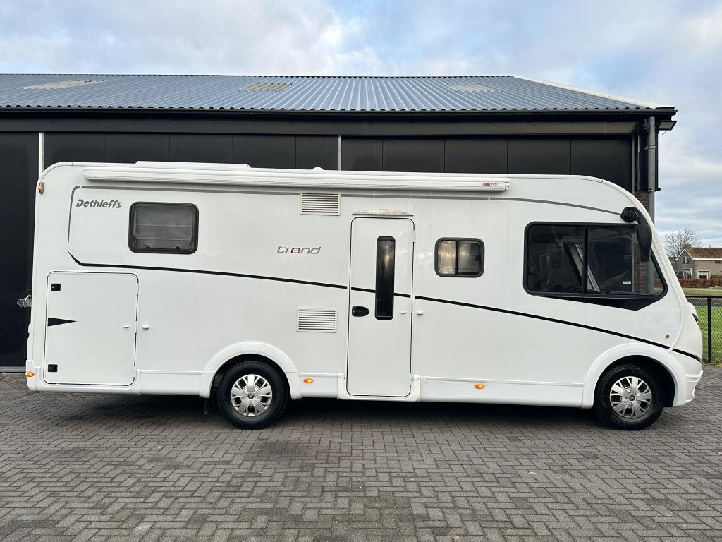 Dethleffs Trend 7057 DBL Queensbed Automaat 47 dkm euro 6, Ringverwarming, Fiat, 7 tot 8 meter, Bedrijf