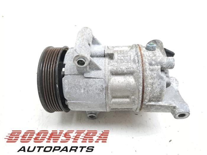 Aircopomp van een Volkswagen Golf (Golf 12-), Gebruikt, -, Volkswagen, -