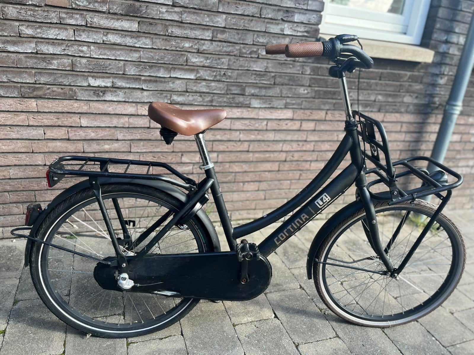 Foto 3 van Cortina U1 stadsfiets, meisjes - 24 inch -  Zwart