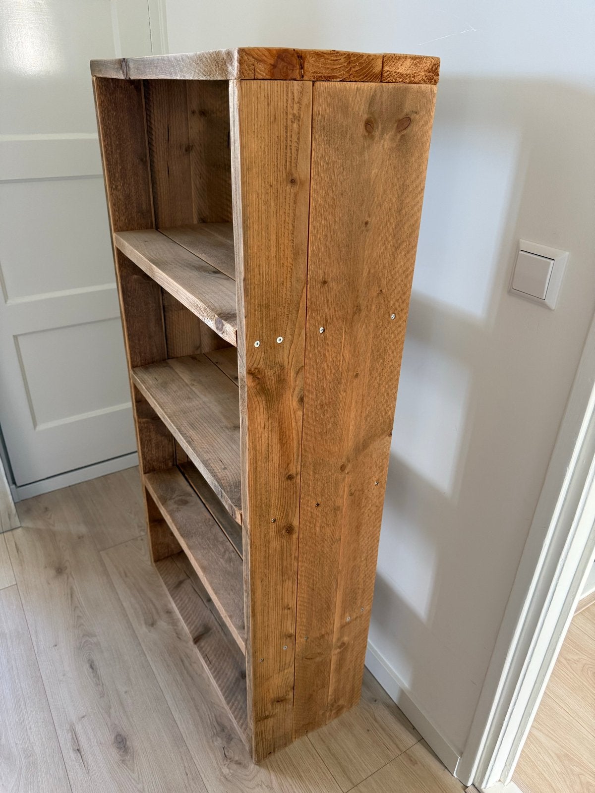 Robuuste houten boekenkast/opbergrek/schoenenrek, Huis en Inrichting, Kasten | Boekenkasten, Met plank(en), Gebruikt, 150 tot 200 cm