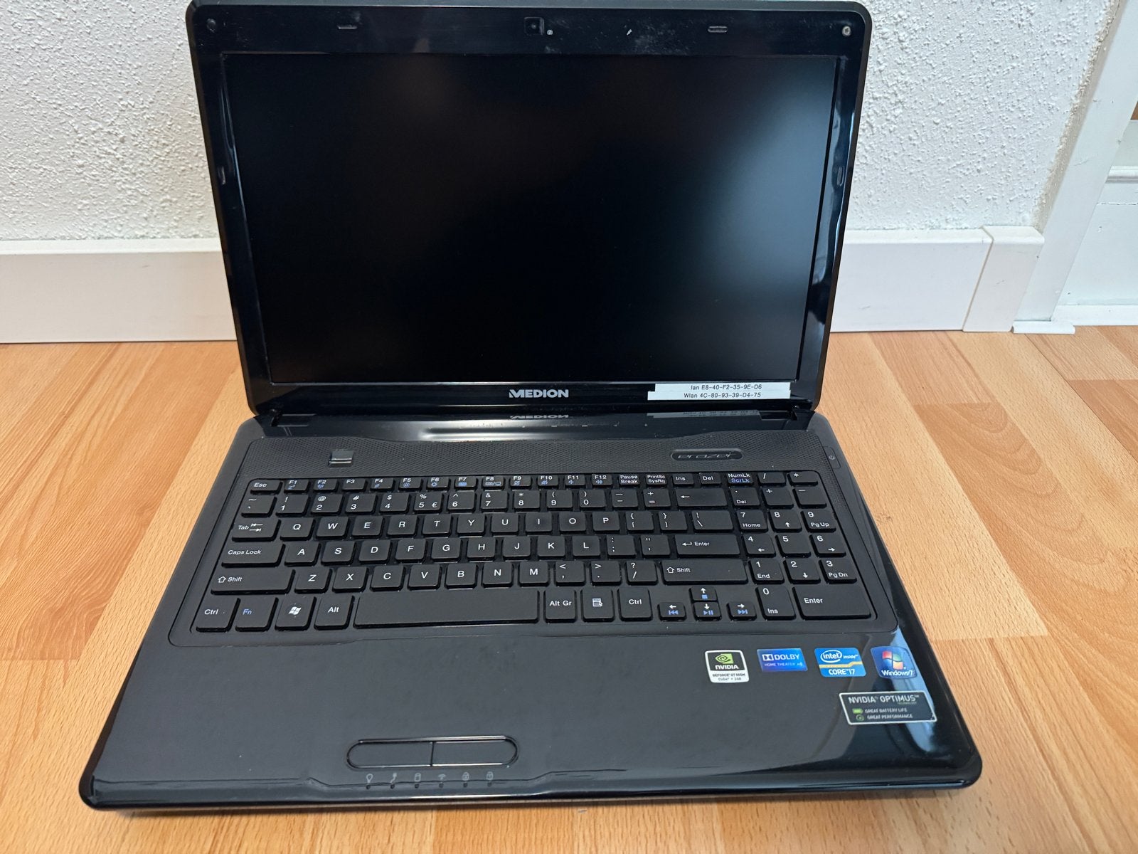 Medion Erazer X6815 Laptop - Windows 11 & Office, Ophalen, Gebruikt, 2 tot 3 Ghz, 15 inch