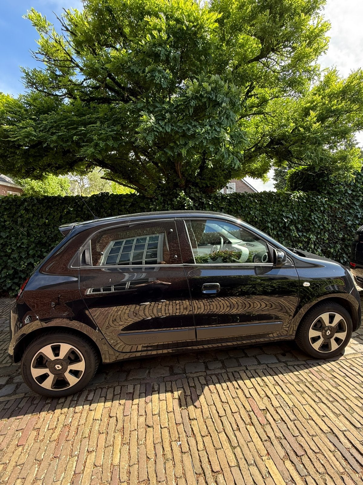 Renault Twingo 1.0 SCE 70 2018 Zwart, Auto's, Zwart, 840 kg, 4 stoelen, Zwart
