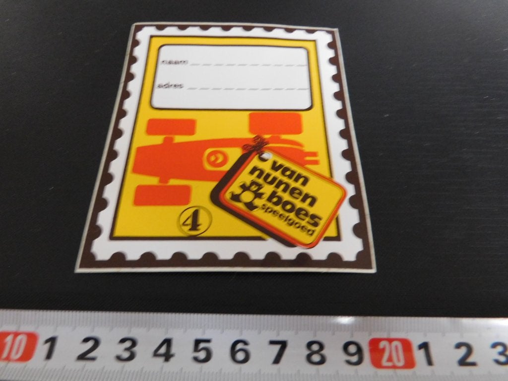 sticker label etiket van nunen boes speelgoed #4, Verzamelen, Ophalen, Zo goed als nieuw