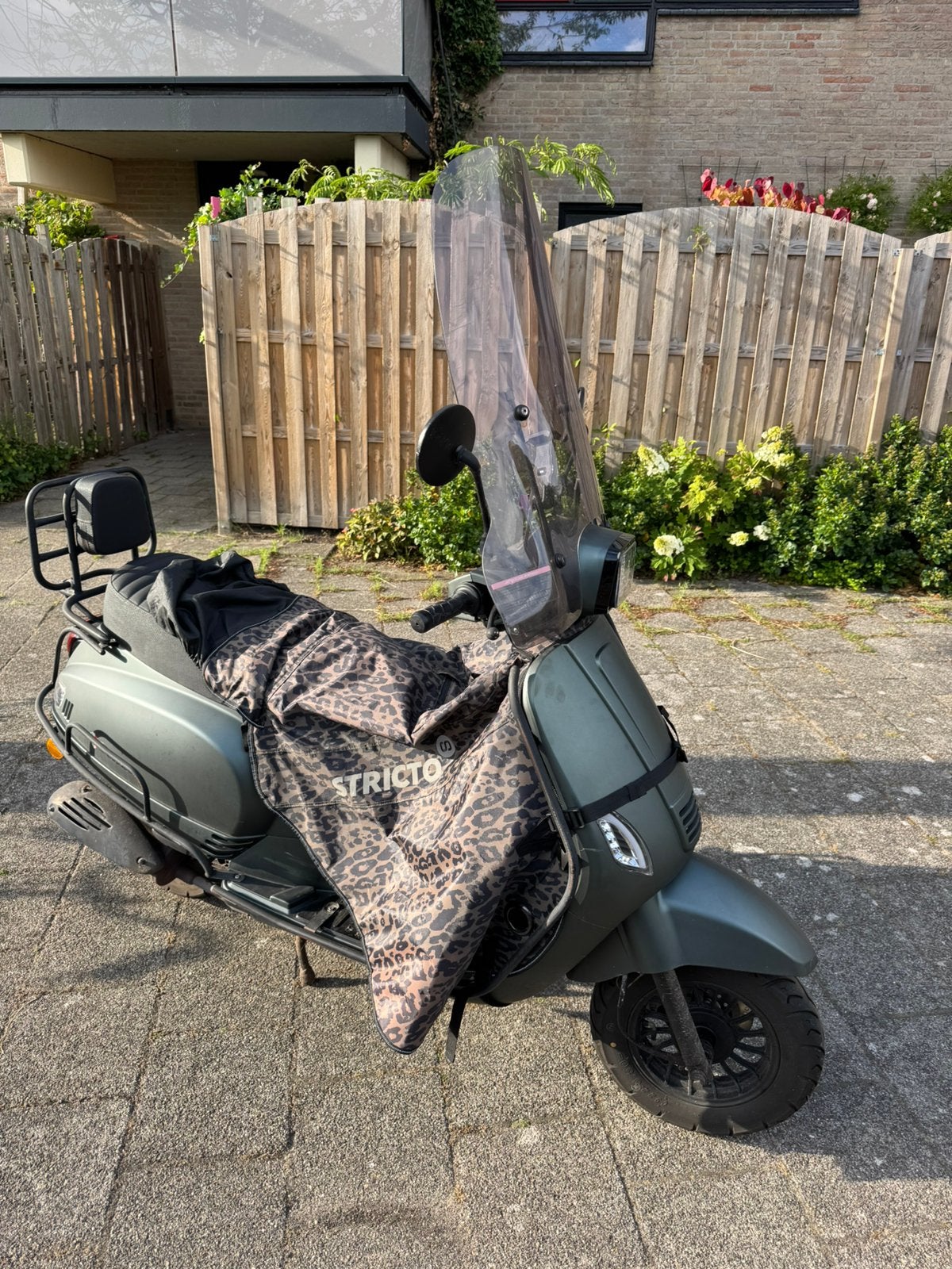 Senzo RivaLux Special Edition Matgroen – Compleet uitgevoerd, Ophalen, Zo goed als nieuw, Benzine, Overige merken